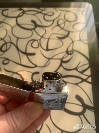 Продам zippo two cowboy