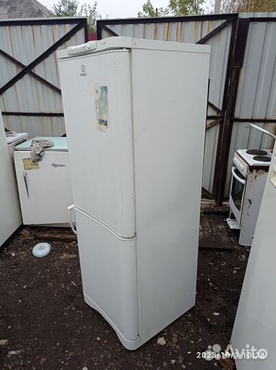 Холодильник Индезит Но Фрост