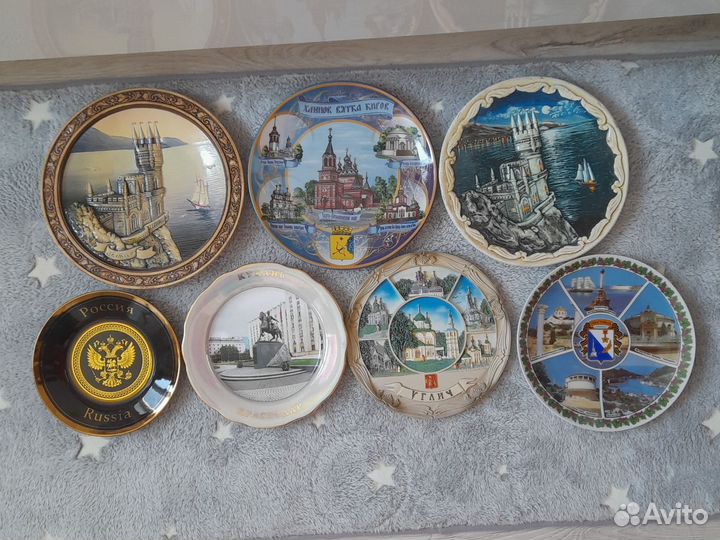 Настенные сувенирные тарелки много, листайте