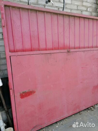 Секционные ворота бу