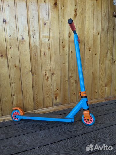 Трюковой самокат Rrampa 180AL