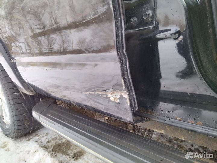 Дверь задняя правая форд эксплорер 4. 2008 год