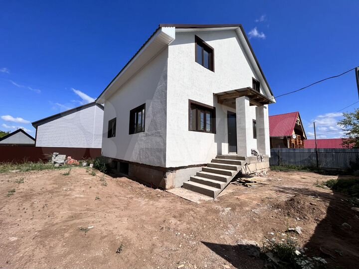 Дом 160 м² на участке 6 сот.