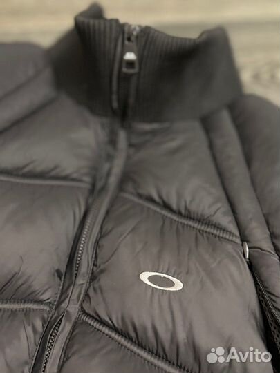 Мужская жилетка oakley