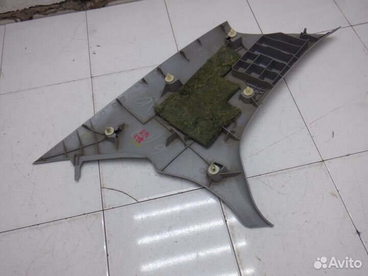 Обшивка стойки задней Lancer 9