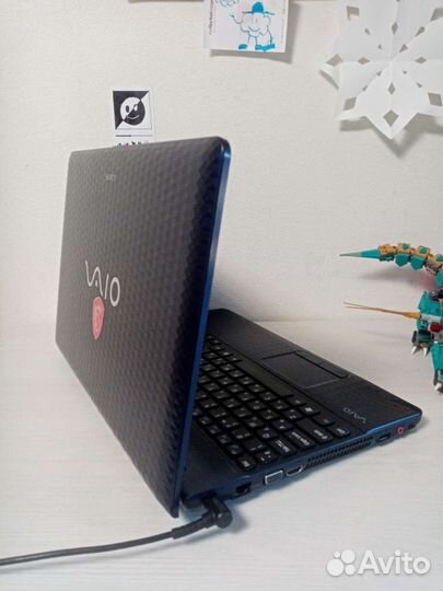 Ноутбук sony vaio PCG-71811V обмен