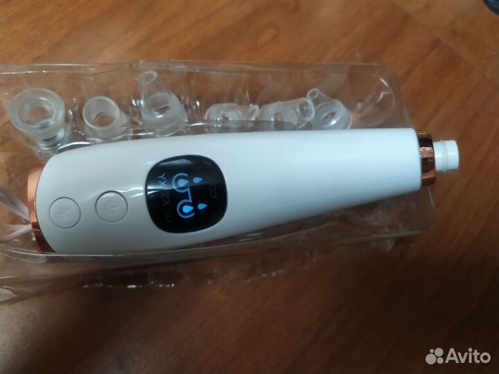 Вакуумный очиститель пор для лица