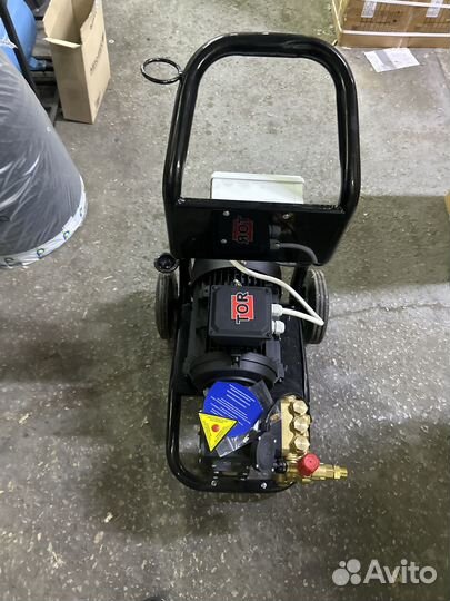 Аппарат высокого давления - 200-254 бар SB507