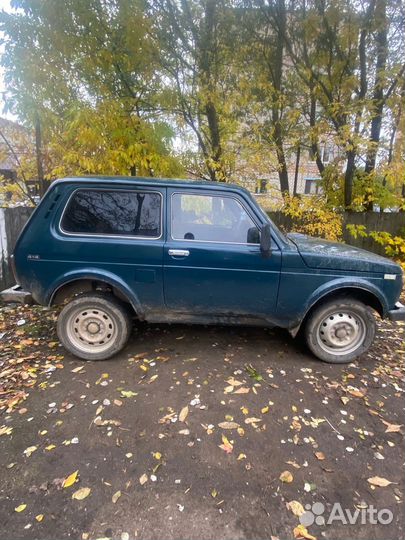 LADA 4x4 (Нива) 1.7 МТ, 2004, 180 000 км