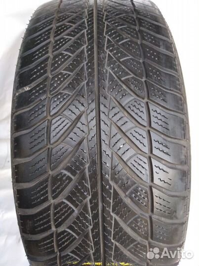 Goodyear UltraGrip 205/50 R17