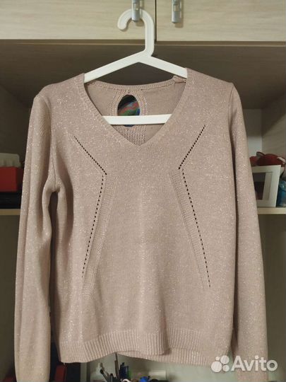 Вещи женские 42-44