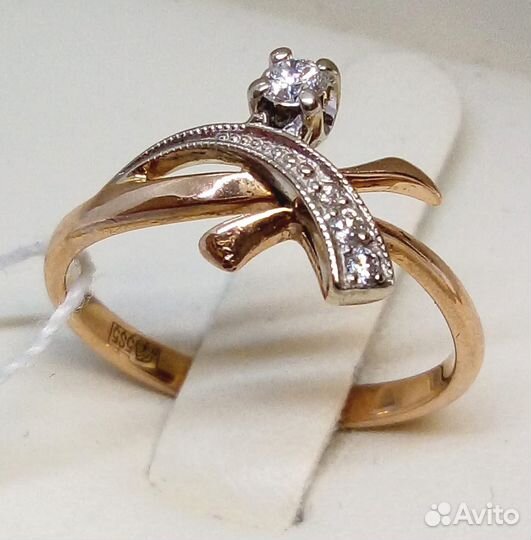 Кольцо / размер 16 / 1,80г / Золото585 / бриллиант