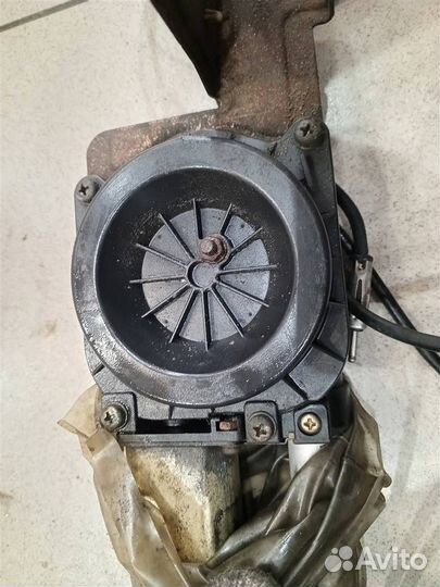 Антенна Mitsubishi Pajero, Montero 2 1991-2004