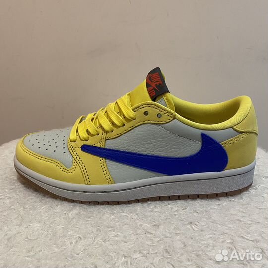 Air Jordan 1 Low x Travis Scott Canary