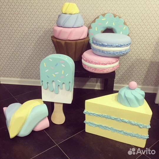 Сладости из пенопласта