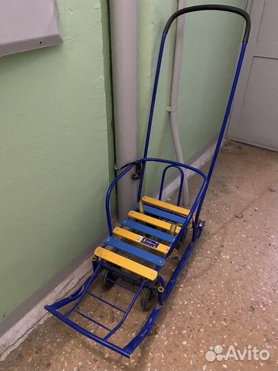 Детские санки на колесах