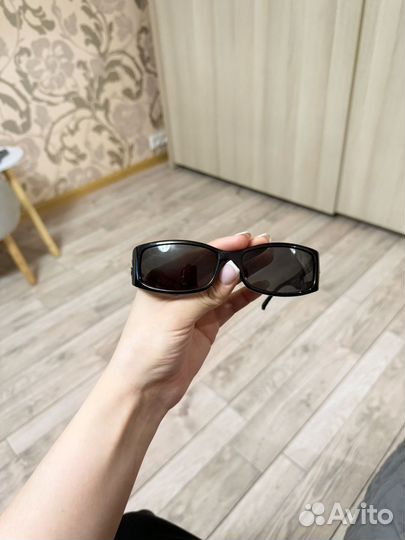 Солнцезащитные очки furla