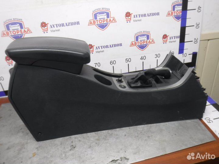 Консоль подлокотник Geely Emgrand X7 2.0 2014