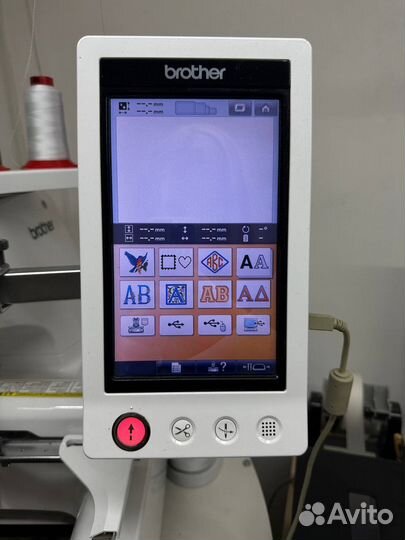 Вышивальная машина Brother PR 650