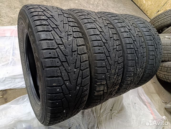 Nokian Tyres Hakkapeliitta 7 SUV 235/65 R17 108T