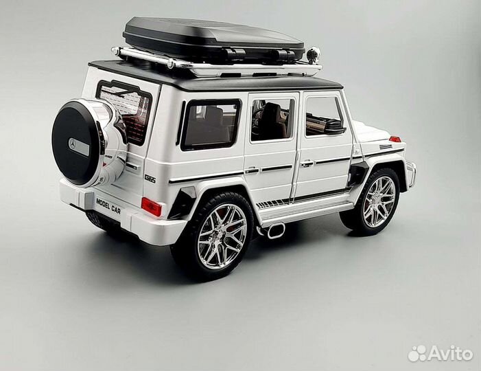 Мерседес G Гелик с выхлопом и багажником на крыше