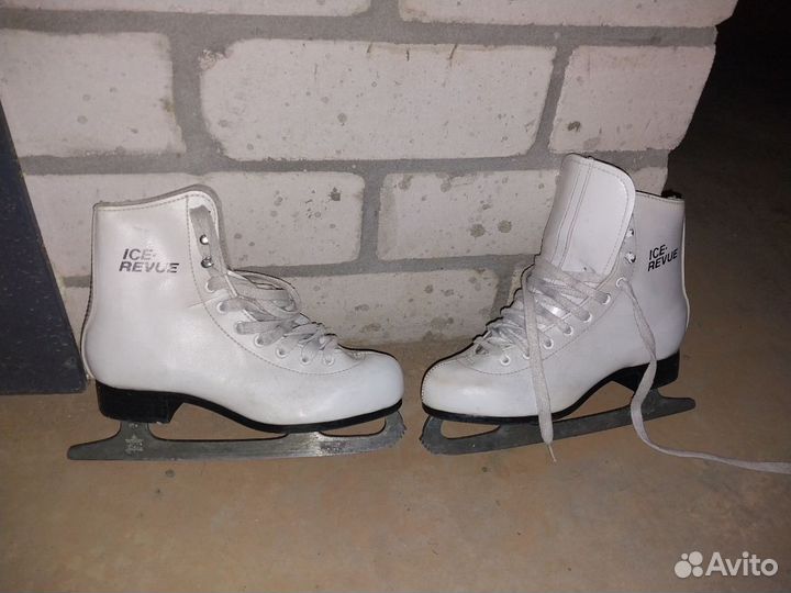 Коньки фигурные