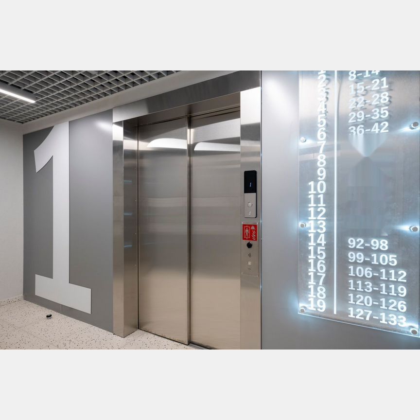 2-к. квартира, 64 м², 10/19 эт.