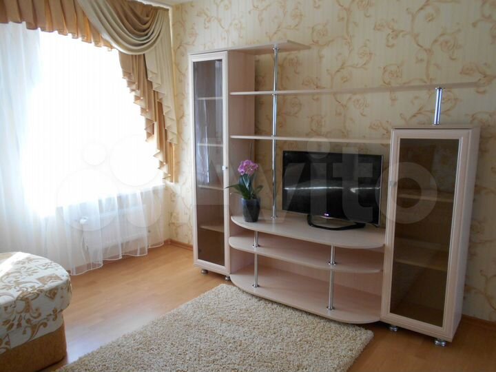 2-к. квартира, 45 м², 1/2 эт.