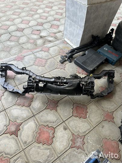 Форд фокус 3 телевизор оригинал серый барнео