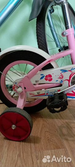 Детский трехколесный велосипед