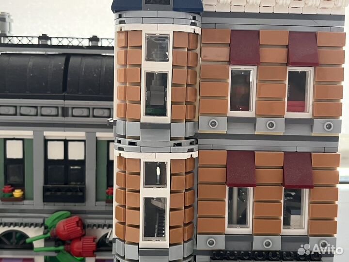 Lego Creator expert Городская площадь