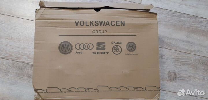 Воздушный фильтр 4m0133843c