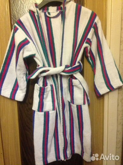 Халат махровый с капюшоном детский