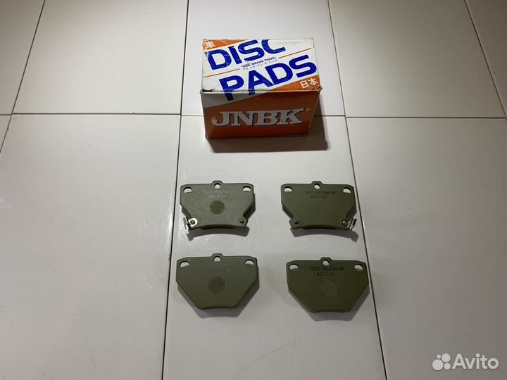 Колодки зад Toyota Corolla Celica Prius 99-07