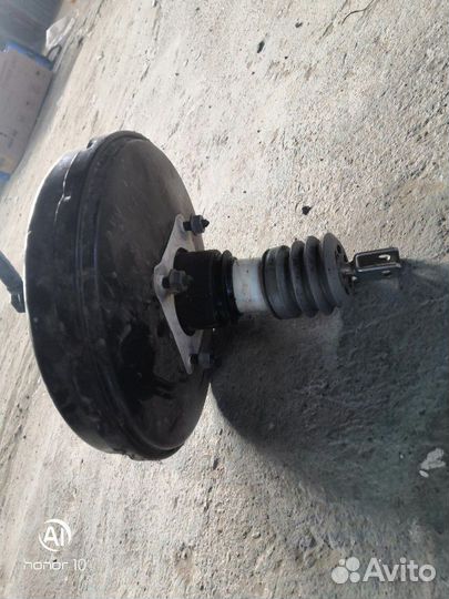 Вакум усилитель Renault Duster 1.6 4x4 2012 K4M606