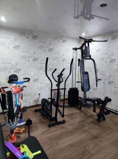 Дом 203,3 м² на участке 6 сот.