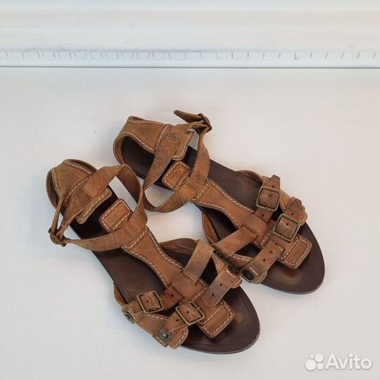 Сандалии burberry 39 размер оригинал босоножки