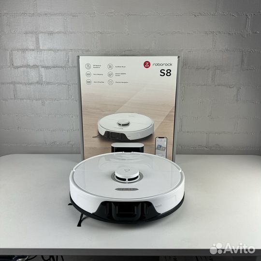 Roborock S8 (25 уборок на 9 часов)
