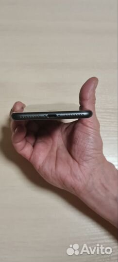 iPhone 8 Plus, 64 ГБ