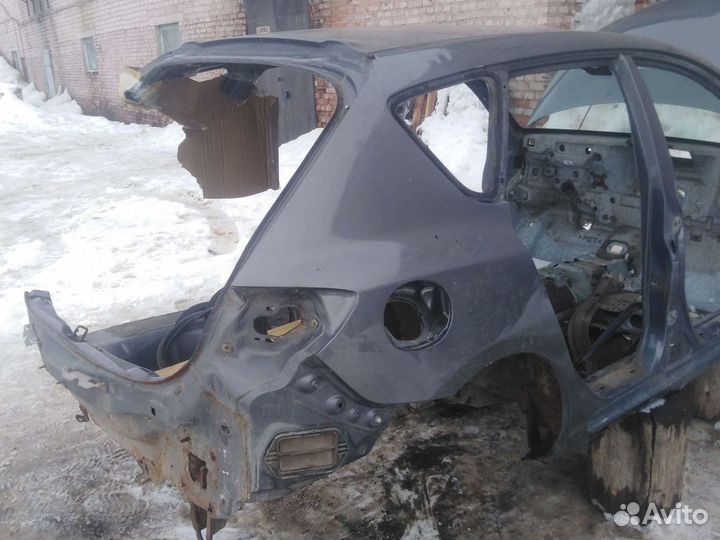 Заднее правое крыло Мазда 3 вк 1.6 МКПП 08г хэчбек