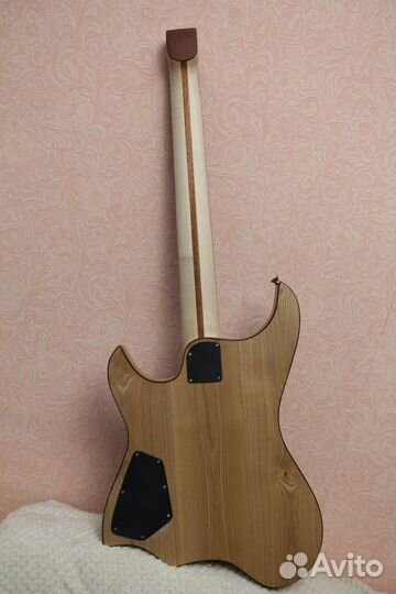 Headless безголовая гитара