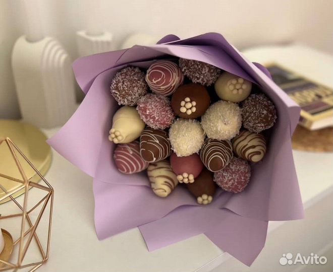 Клубничный букет