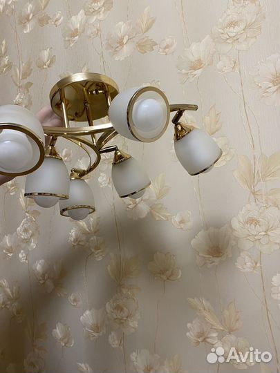 Светильник настенный бу