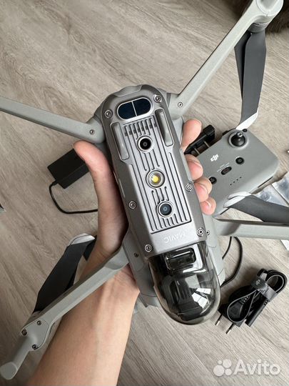 Квадрооптер dji mavic air 2, fly more combo