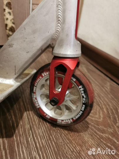 Трюковой самокат стрит