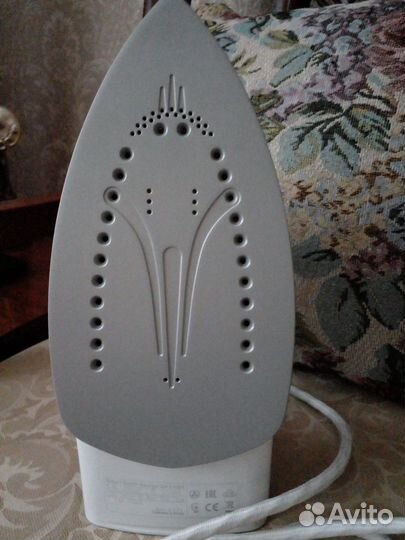 Утюг паровой Bosch TDA2377 QuickFilling Secure