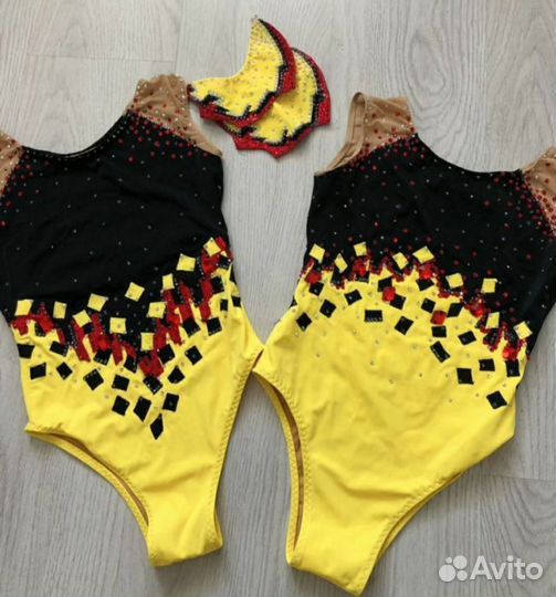 Купальник для синхронного плавания