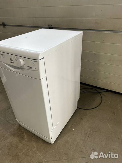 Посудомоечная машина Indesit DSR 15B3 RU