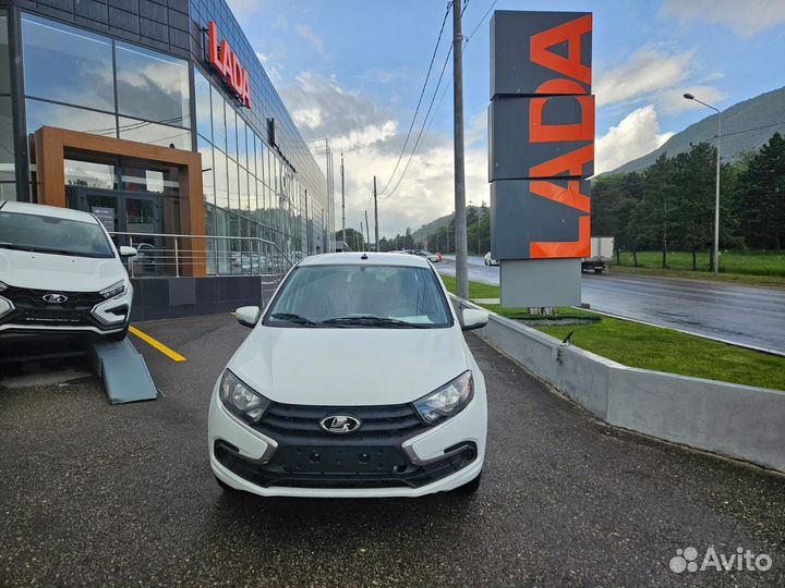 LADA Granta 1.6 МТ, 2024