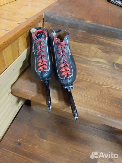 Продам коньки